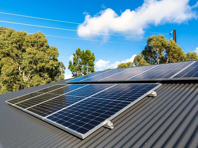 FAQs About Solar Panels On A Metal Roof